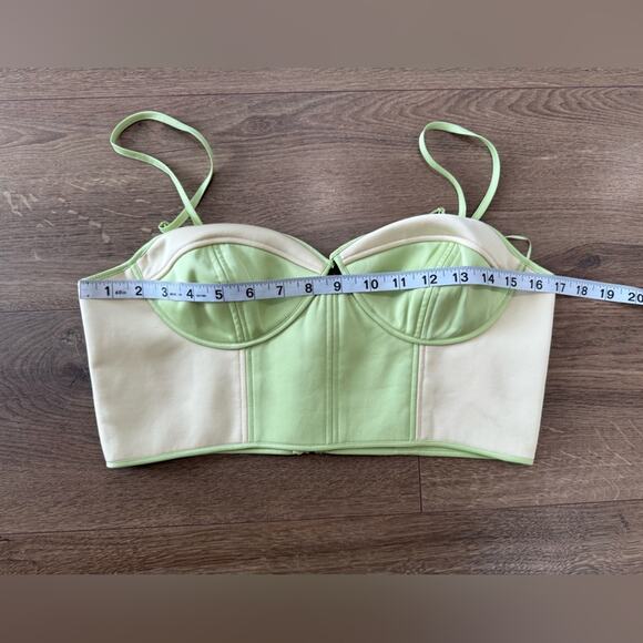 NWT Finders Keepers Tiana Corset Top Lime And Cream Size 8 (AU/UK 12) Large - Picture 9 of 14